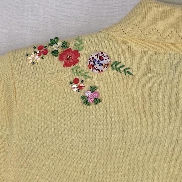 NWT SUSAN BRISTOL light yellow knit cotton blend Cardigan cottagecore floral - Picture 10 of 16